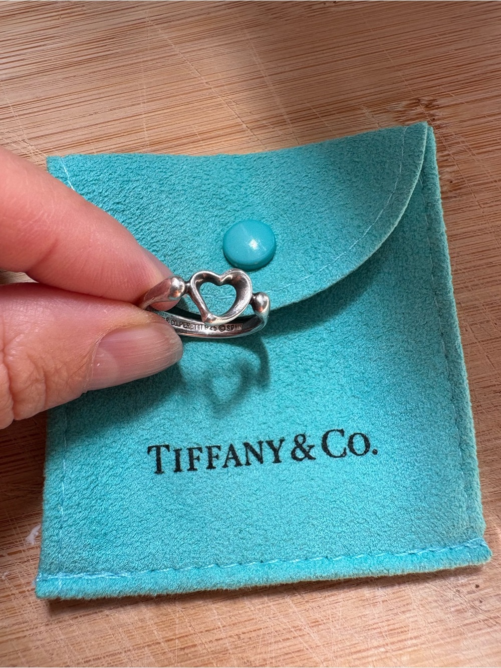 Tiffany & Co. Sterling Silver Open Heart Ring in Turquoise Pouch - Elsa peretti